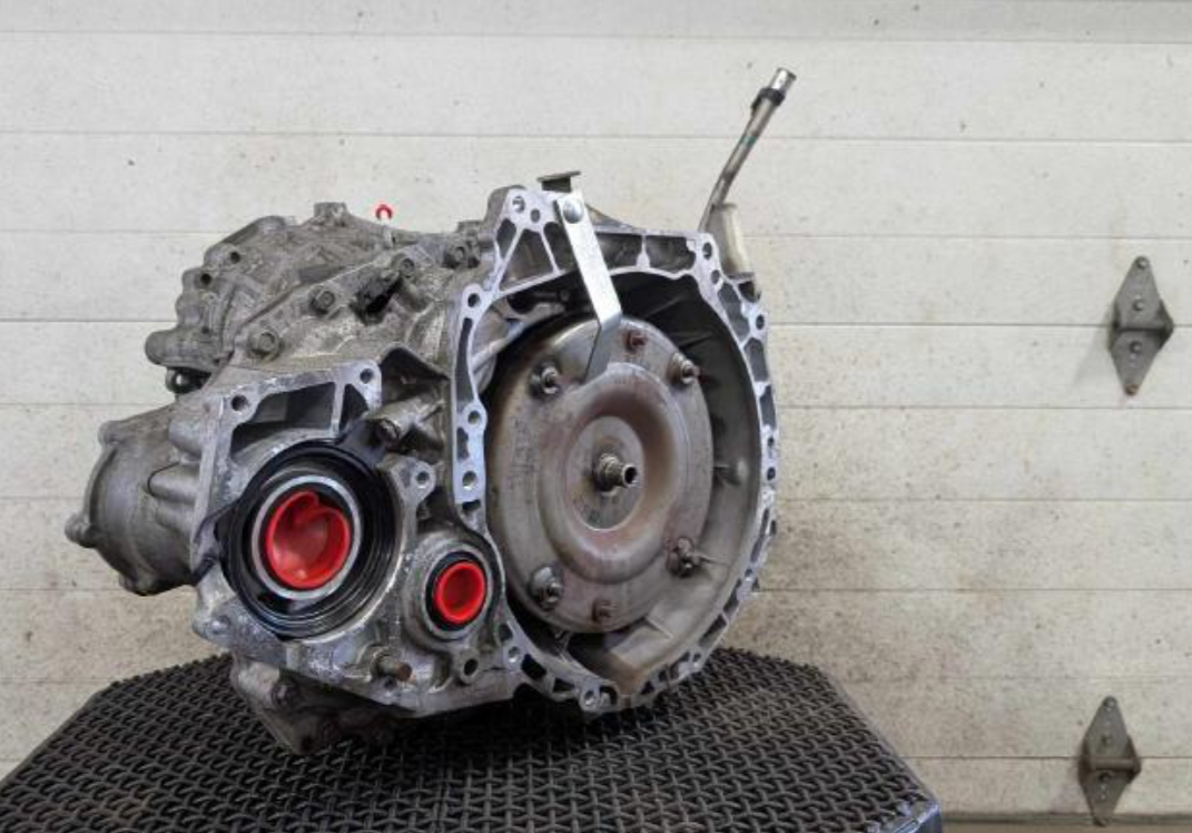 2011 NISSAN ROGUE - TRANSMISSION
